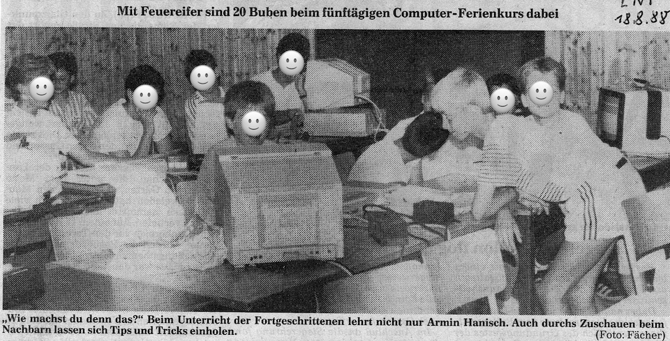 Die Teilnehmer vor ihren Computern